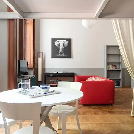 Hacca Collection - Arco Della Pace Milan