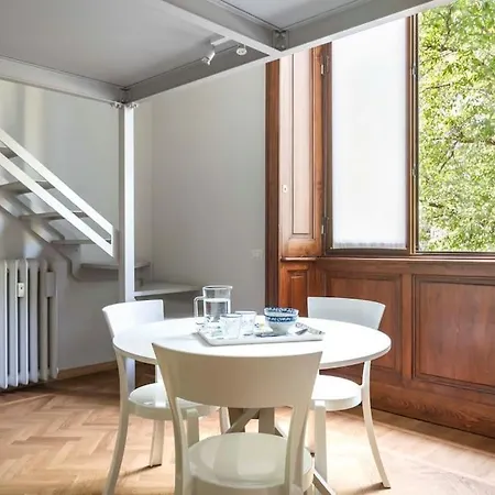 Hacca Collection - Arco Della Pace Milan